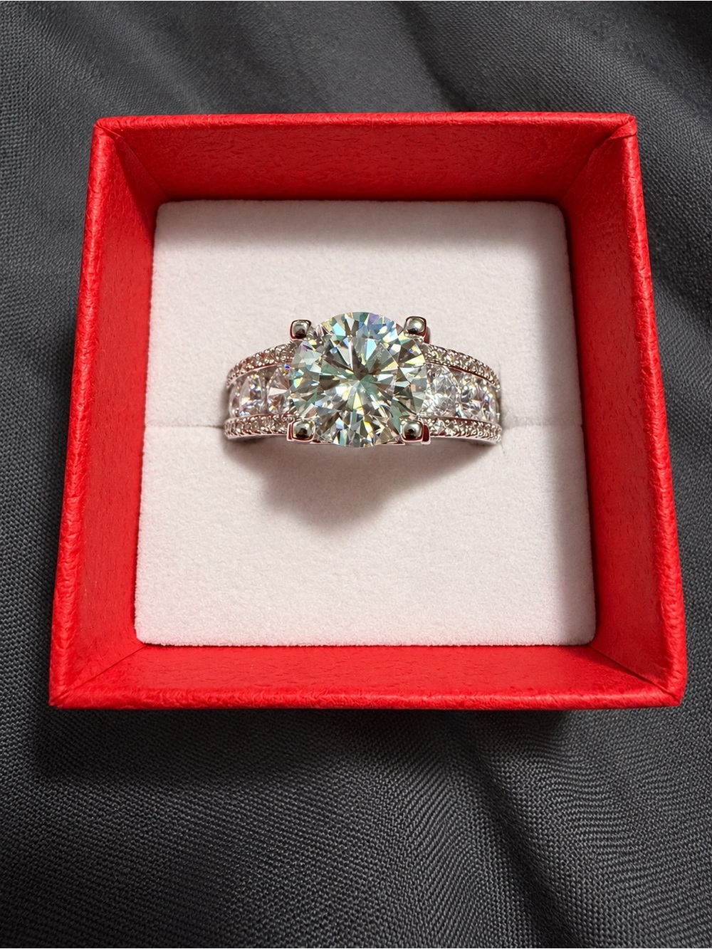 3 CT Moissanite Statement Engagement Ring – S925 Sterling Silver -Size 7